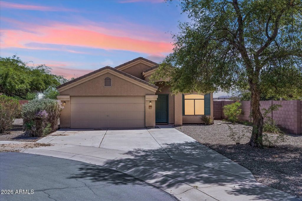 15957 W Larkspur Drive, Goodyear