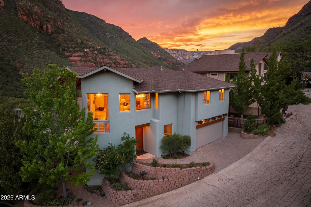 651 Julie Lane, Sedona