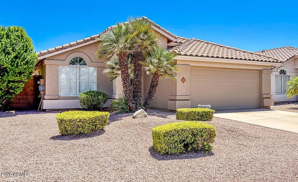 739 W Douglas Avenue, Gilbert