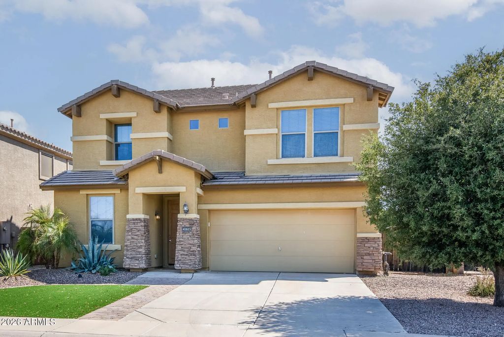41615 W Chimayo Court, Maricopa