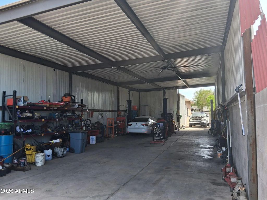 438 W Mahoney Avenue, Mesa