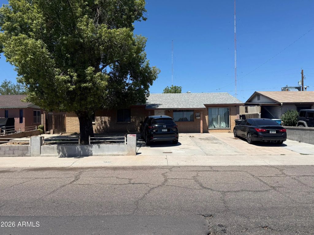 4820 N 73rd Avenue, Phoenix