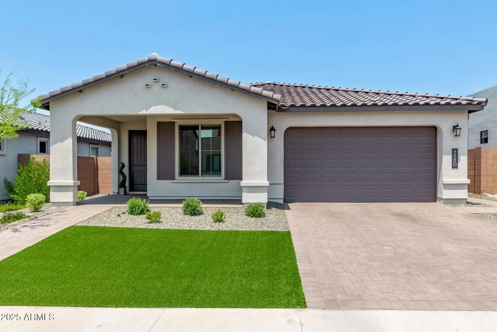 7380 W Bent Tree Drive, Peoria