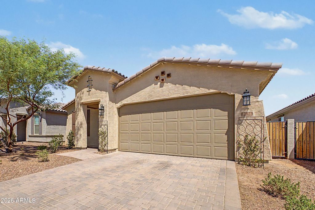 12423 N 174th Lane, Surprise