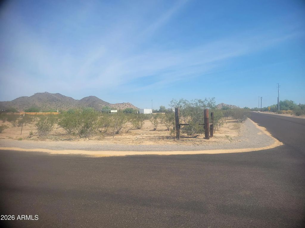 W Wickiup Road (unit 7), Casa Grande