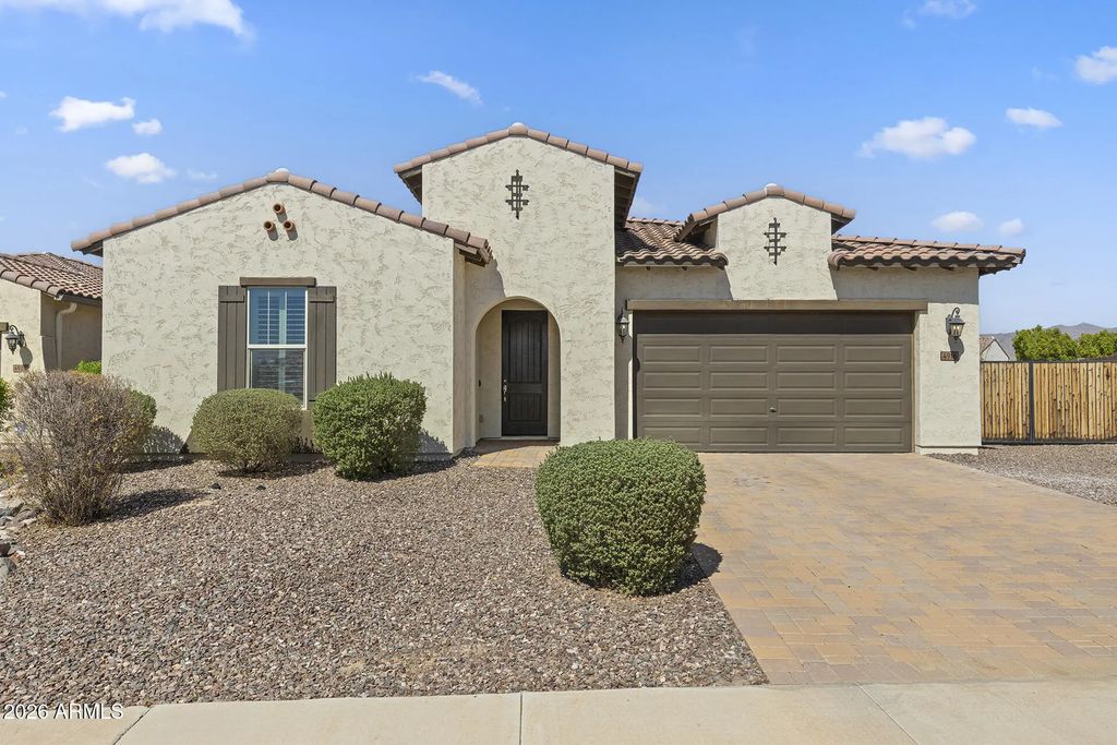 4916 N 185th Drive, Goodyear