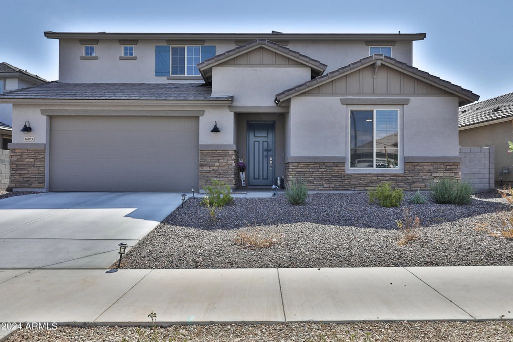16873 W Fetlock Trail, Surprise