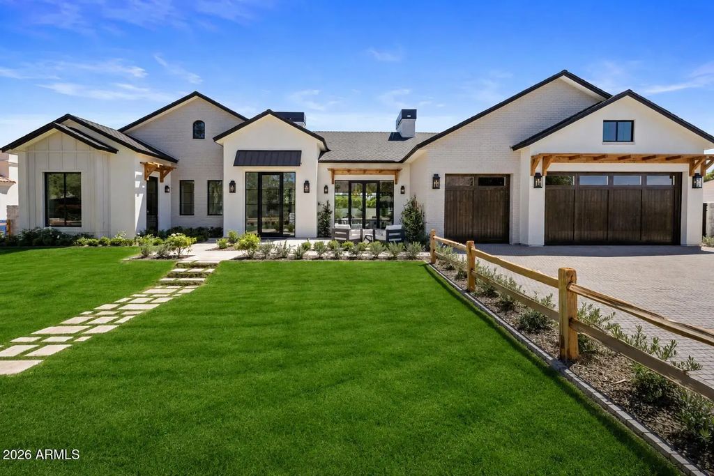 5935 E Calle Tuberia, Phoenix