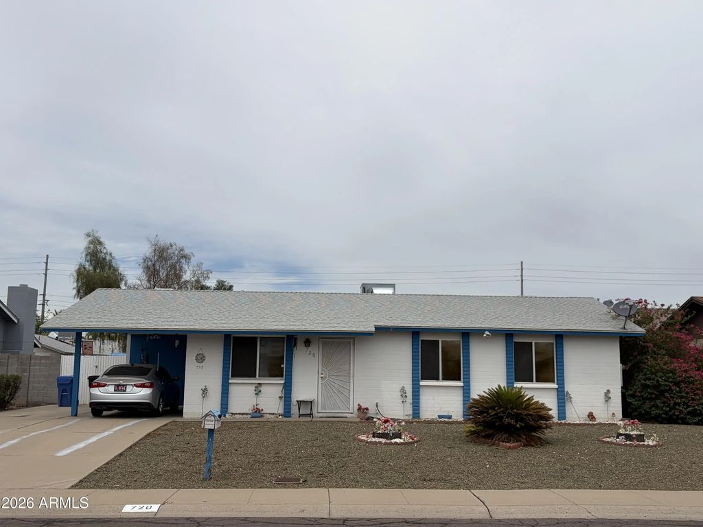 720 W Wagoner Road, Phoenix