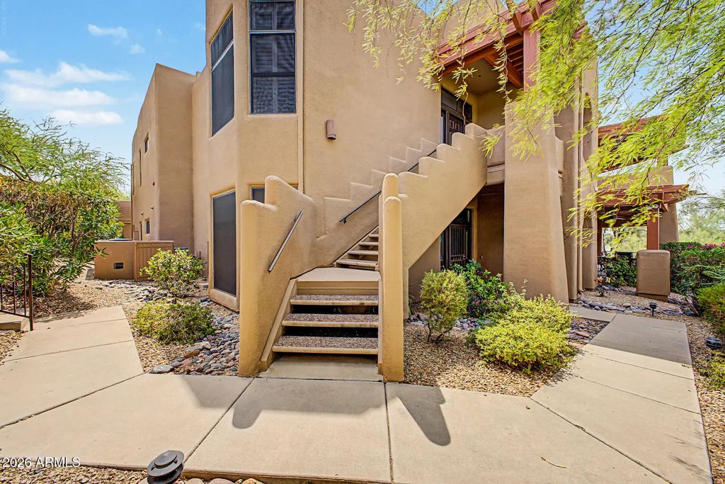 13013 N Panorama Drive (unit 212), Fountain Hills