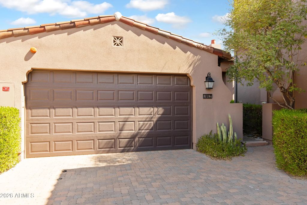 20704 N 90th Place (unit 1012), Scottsdale