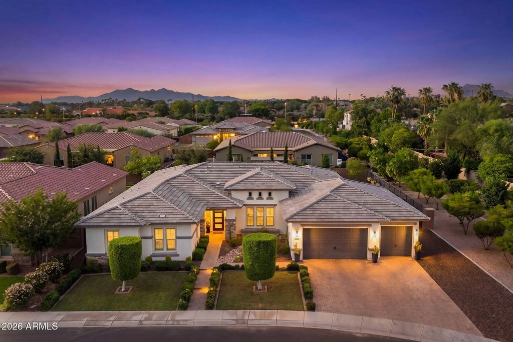 3858 E Fountain Street, Mesa