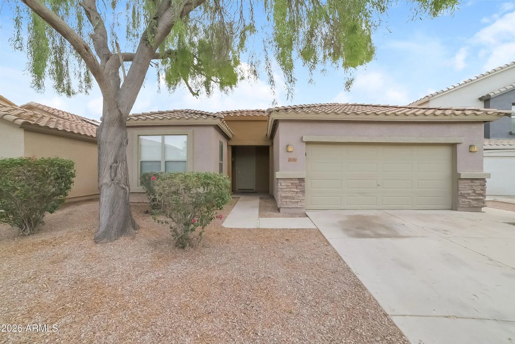 4537 W Burgess Lane, Laveen