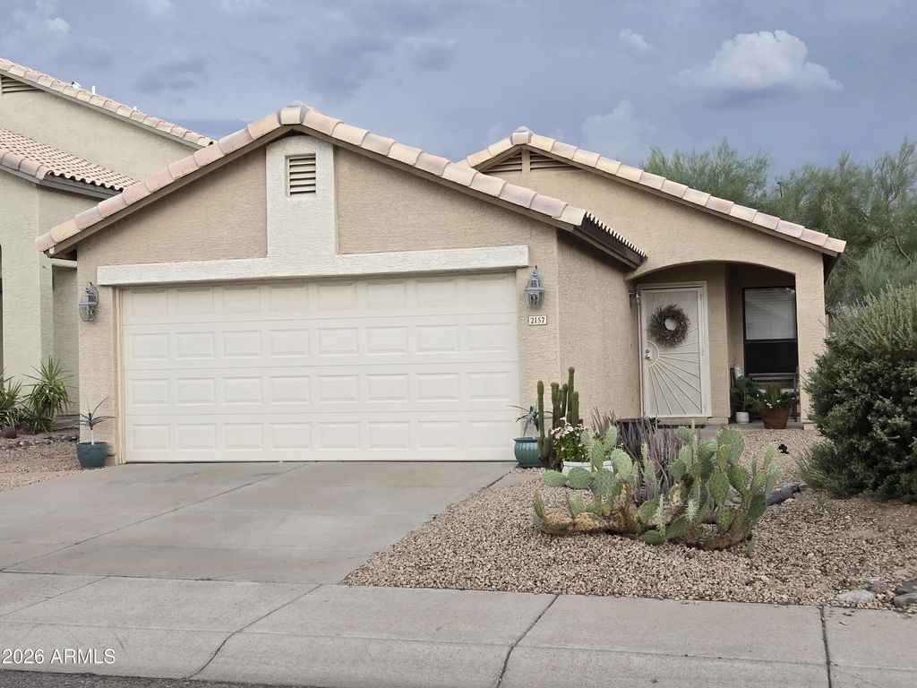 2157 E Crest Lane, Phoenix