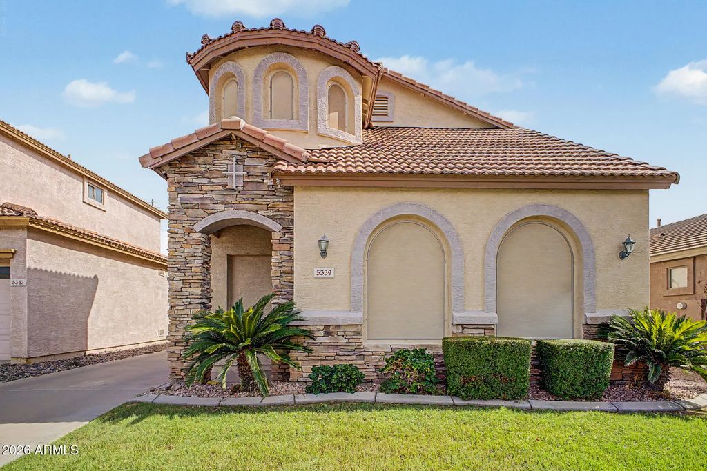5339 E Hopi Avenue, Mesa