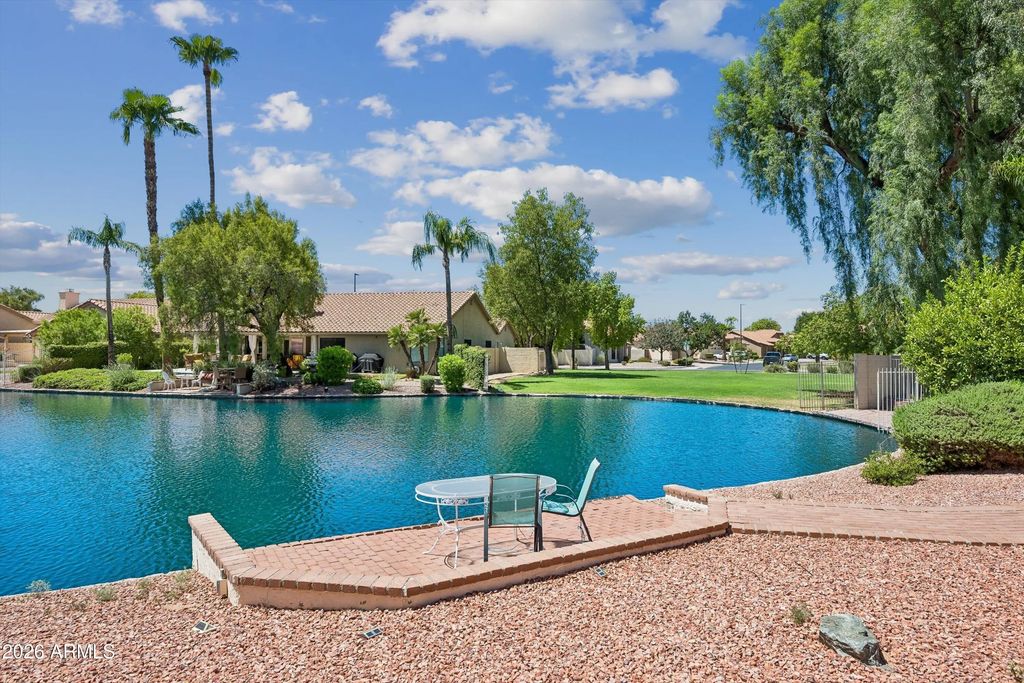 244 N Corrine Court, Gilbert