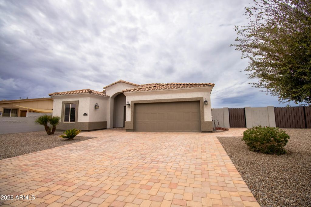 4030 N Cameron Drive, Eloy