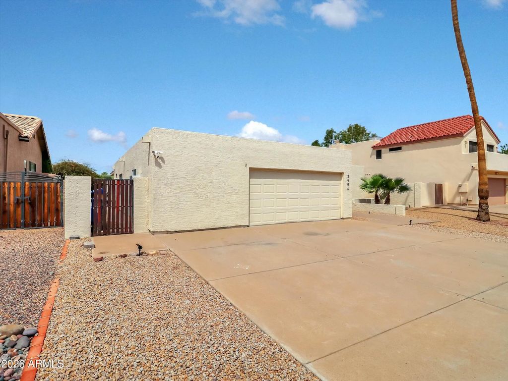 2604 S Siesta Drive, Tempe