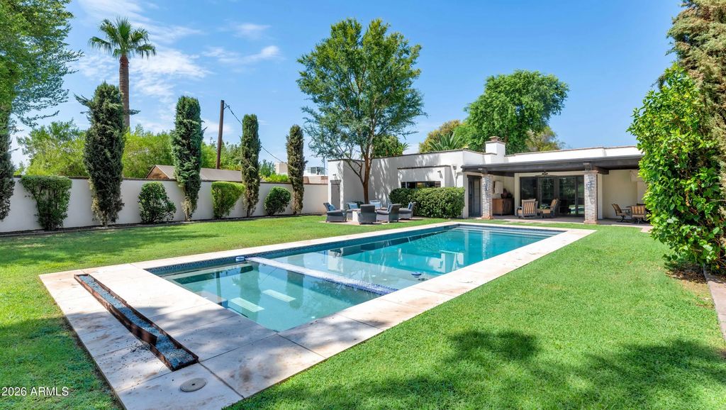 4735 N 32nd Place, Phoenix