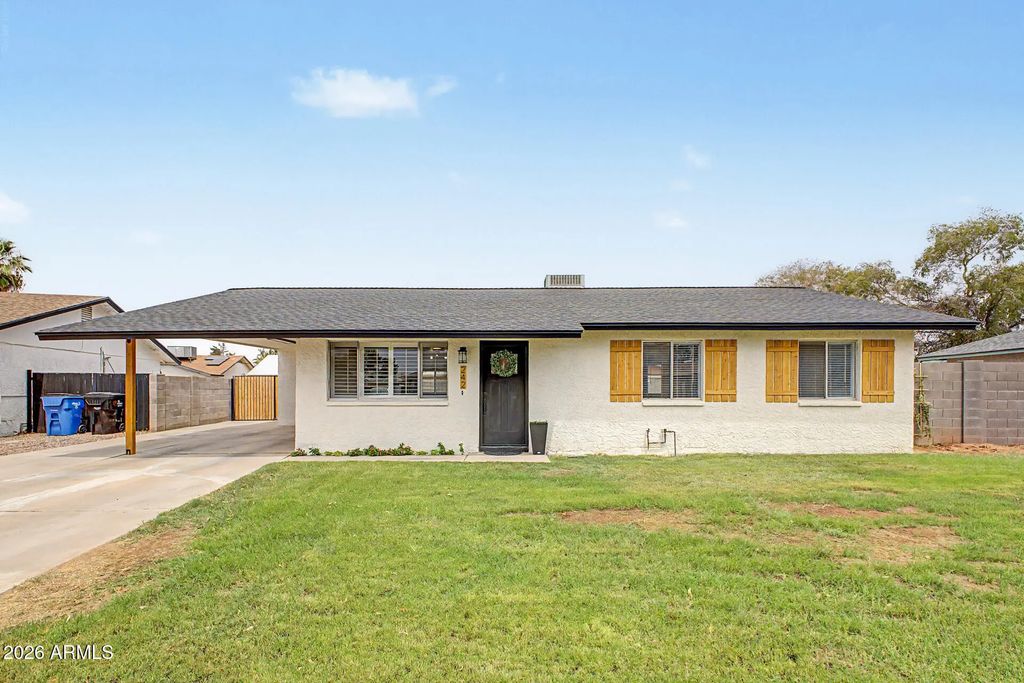 242 E Heather Avenue, Gilbert