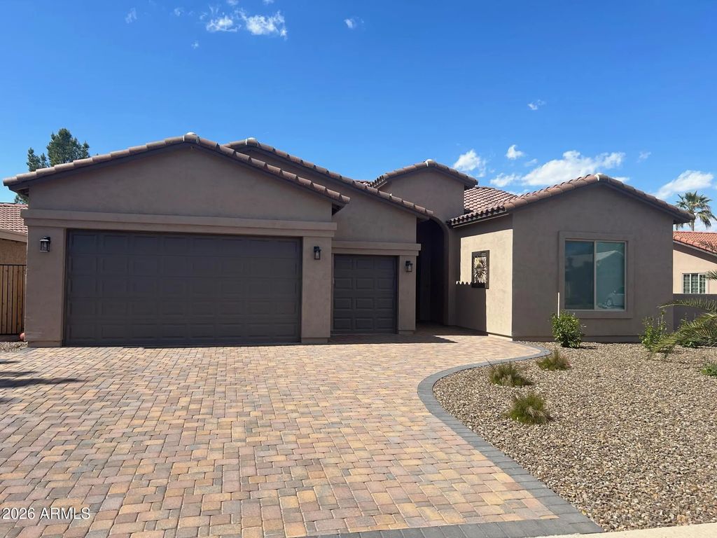 26424 S Lakewood Drive, Sun Lakes