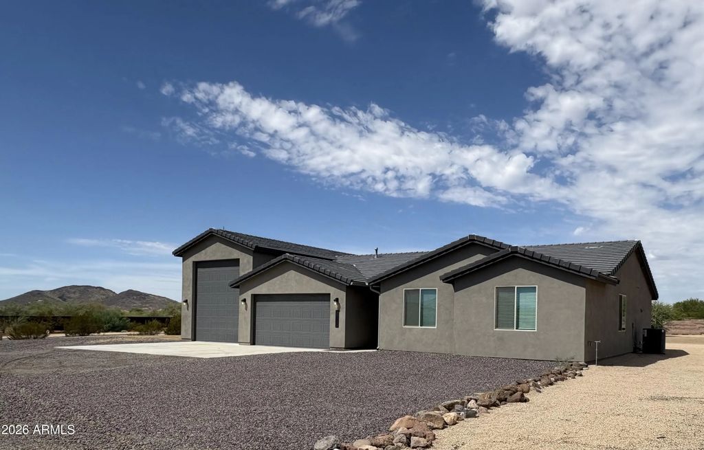 39026 N 9th Avenue, Phoenix