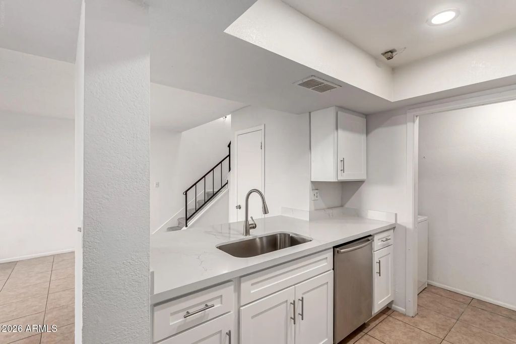 4428 E Wood St Street (unit 595), Phoenix