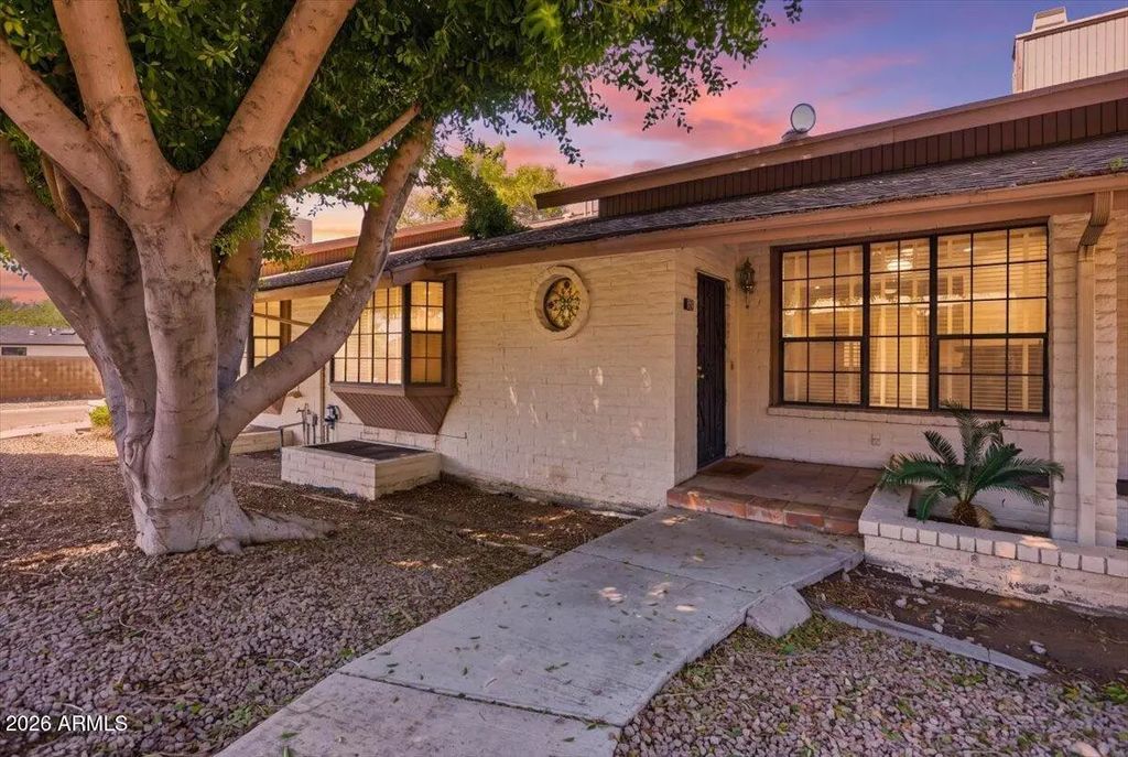 1550 N Stapley Drive (unit 125), Mesa