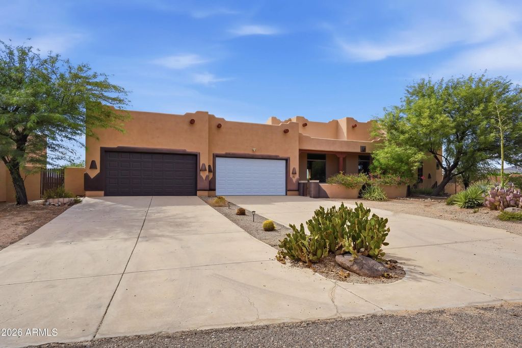 31 E Desert Hills Drive, Phoenix