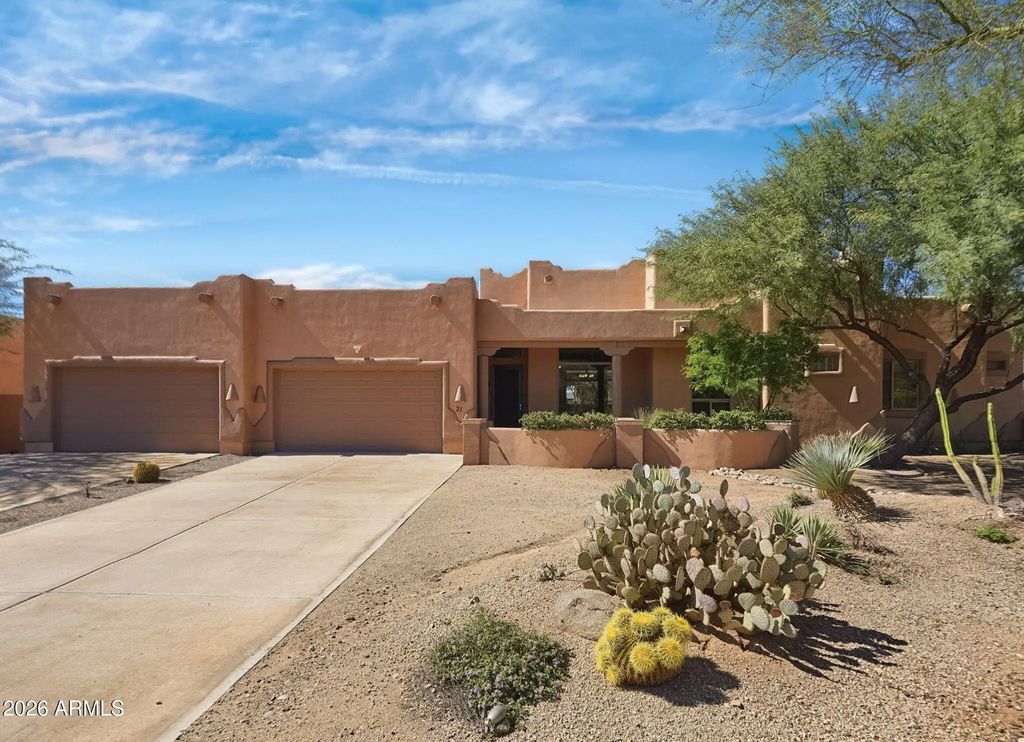 31 E Desert Hills Drive, Phoenix