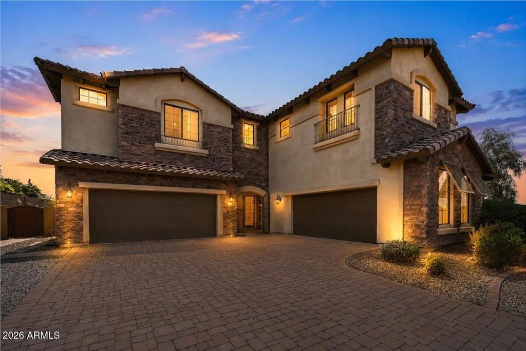 1943 N Shelby, Mesa