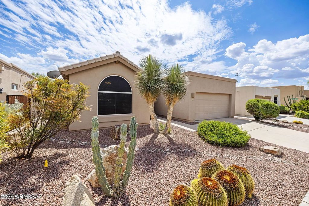 11990 N Labyrinth Drive, Oro Valley