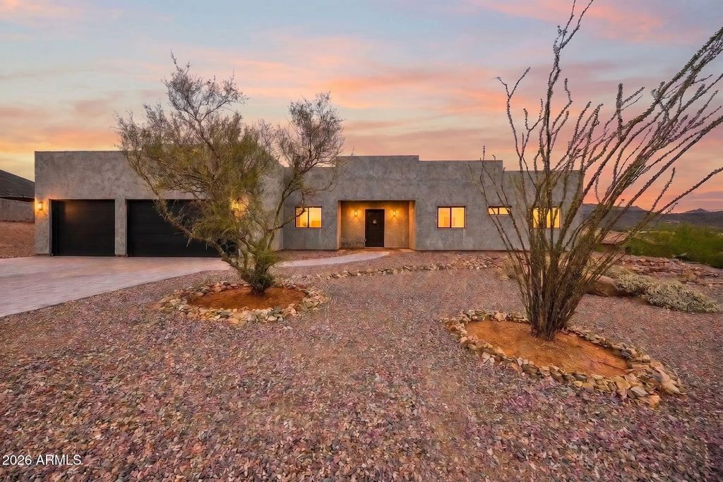 1008 W Honda Bow Road, Phoenix