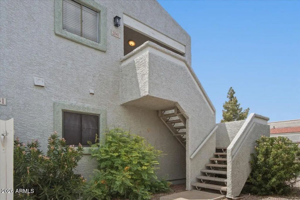 850 S River Drive (unit 2041), Tempe