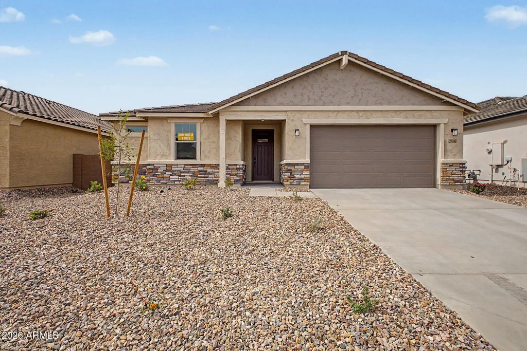2486 E Dolcetto Drive, San Tan Valley