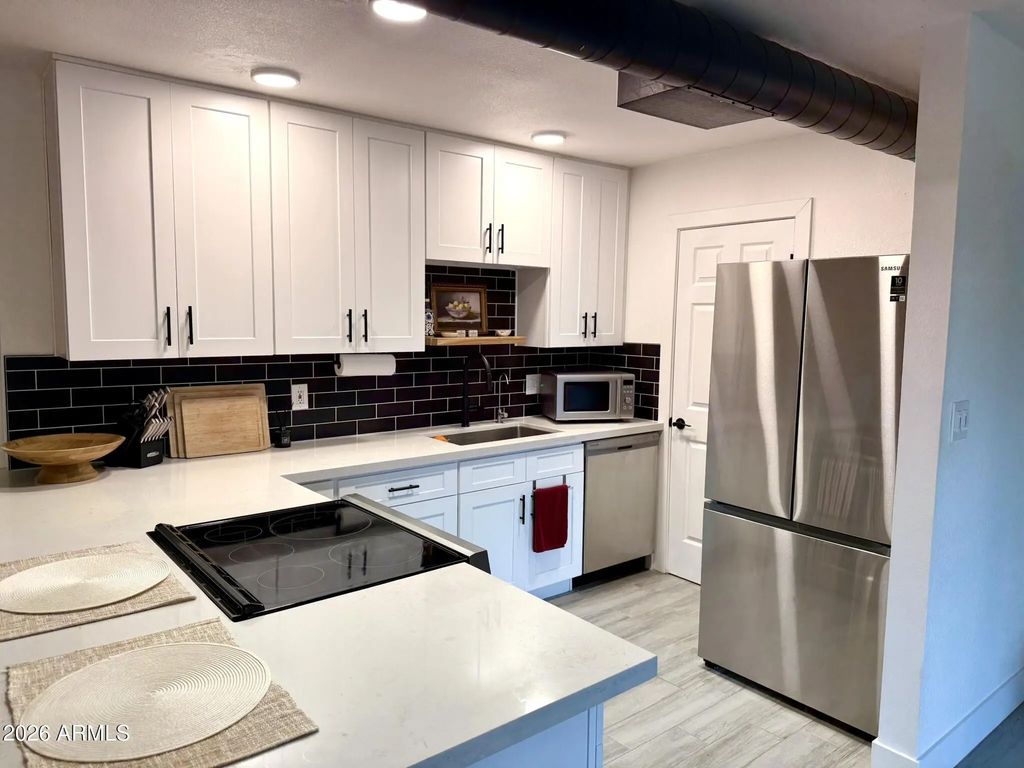 8649 E Royal Palm Road (unit 222), Scottsdale