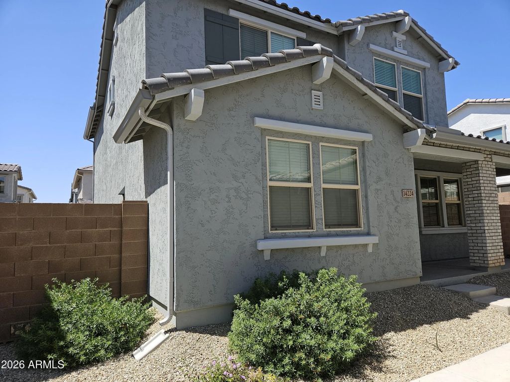 14224 W Hackamore Drive, Surprise