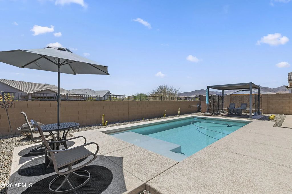 18931 W Laurel Lane, Surprise