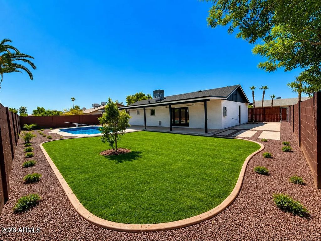 2934 W Hartford Drive, Phoenix