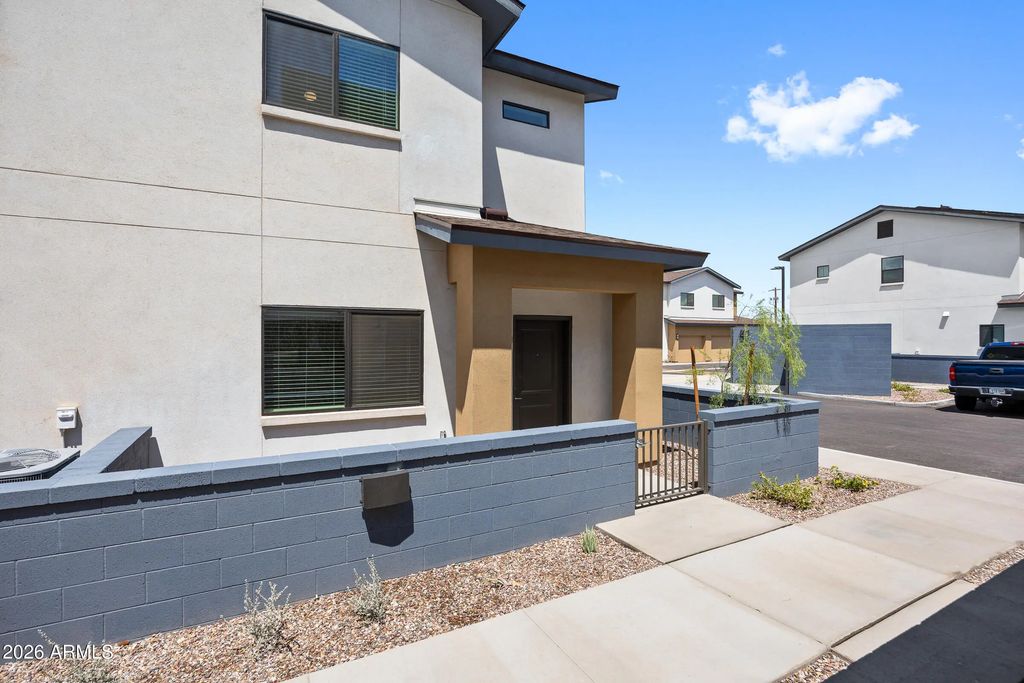 2313 E Mcarthur Drive, Tempe