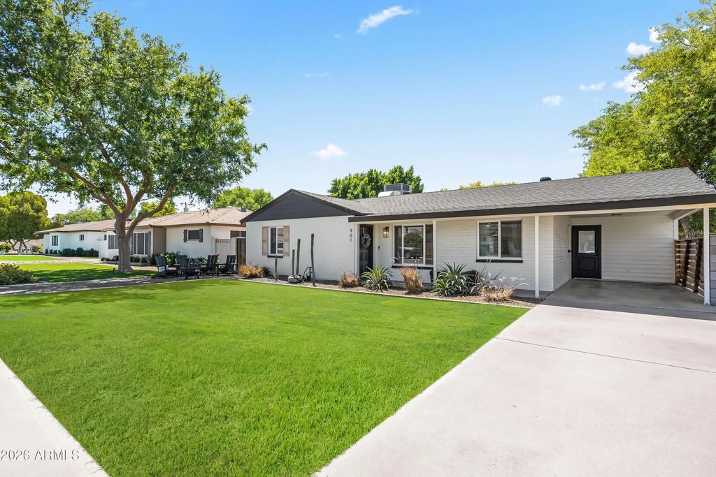 901 E Berridge Lane, Phoenix
