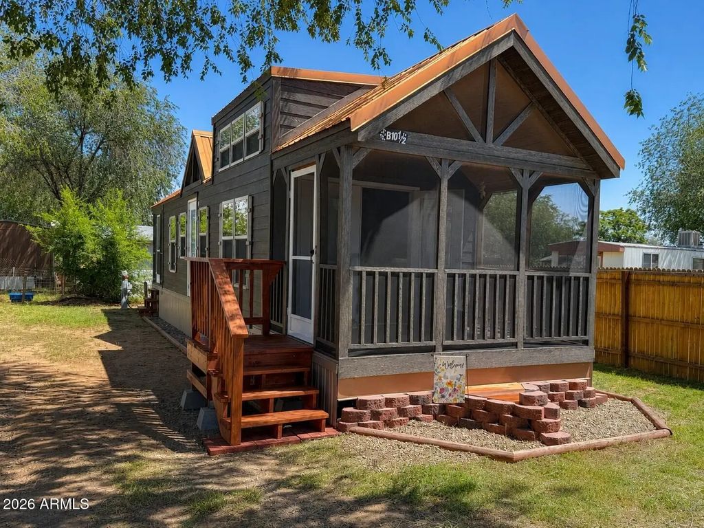 349 S Road 1 West -- (unit B 10.5), Chino Valley