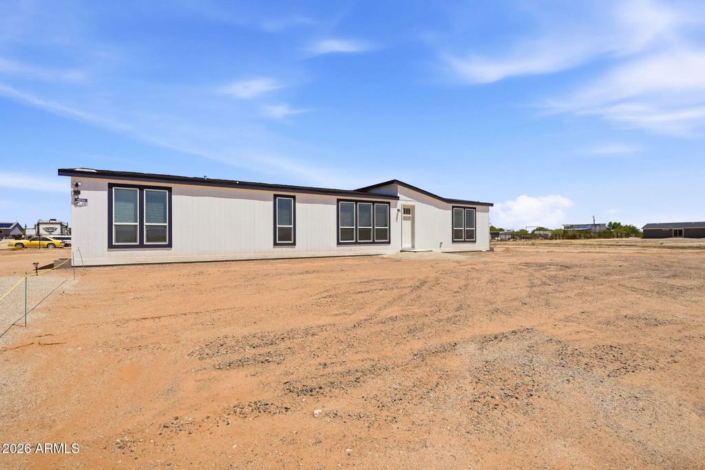 24086 E Cholla Road, Florence