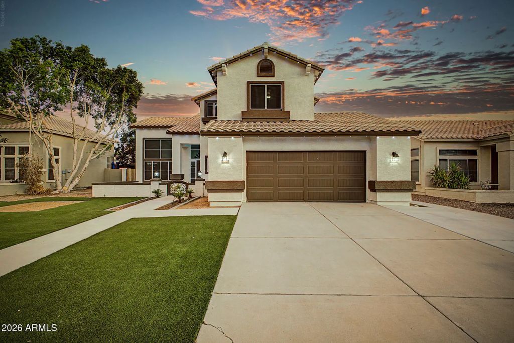 1557 E Douglas Avenue, Gilbert