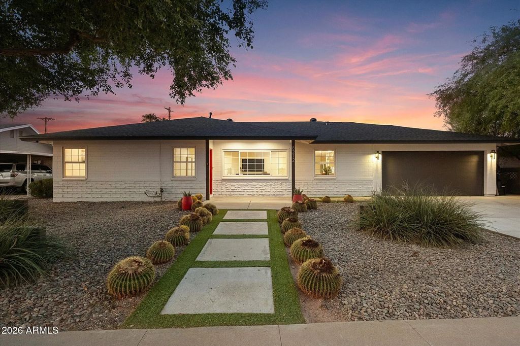 8212 E Wilshire Drive, Scottsdale