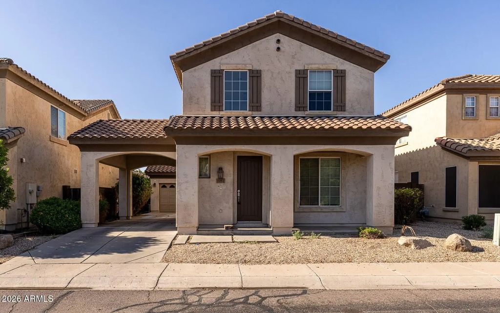 2051 E Carla Vista Drive, Chandler