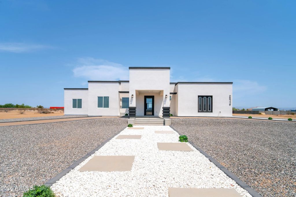 25778 W Peakview Road, Wittmann