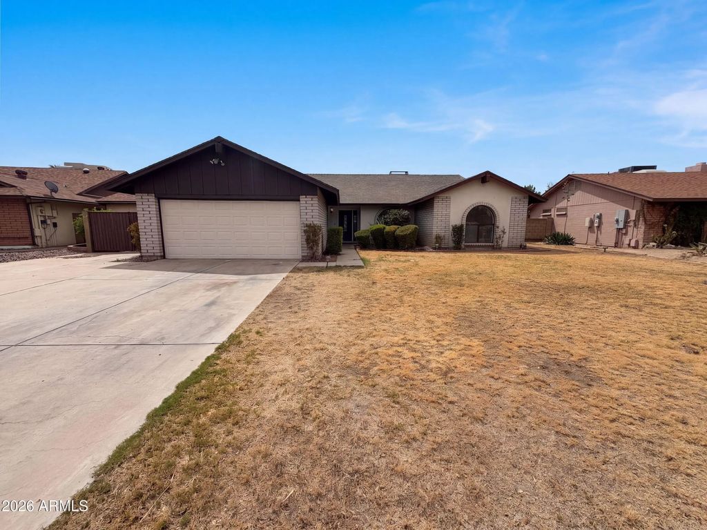 3151 W Kings Avenue, Phoenix