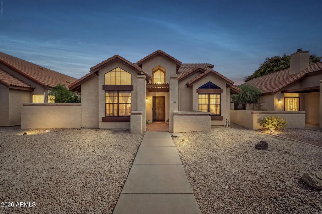 1839 E Secretariat Drive, Tempe