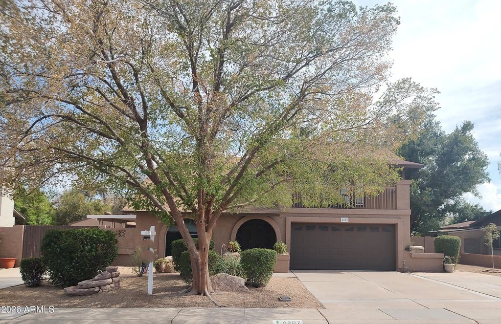 6207 W Altadena Avenue, Glendale